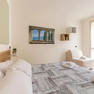  Apartment Di - In Centro A 1 Min Da E Stazione - Wifi